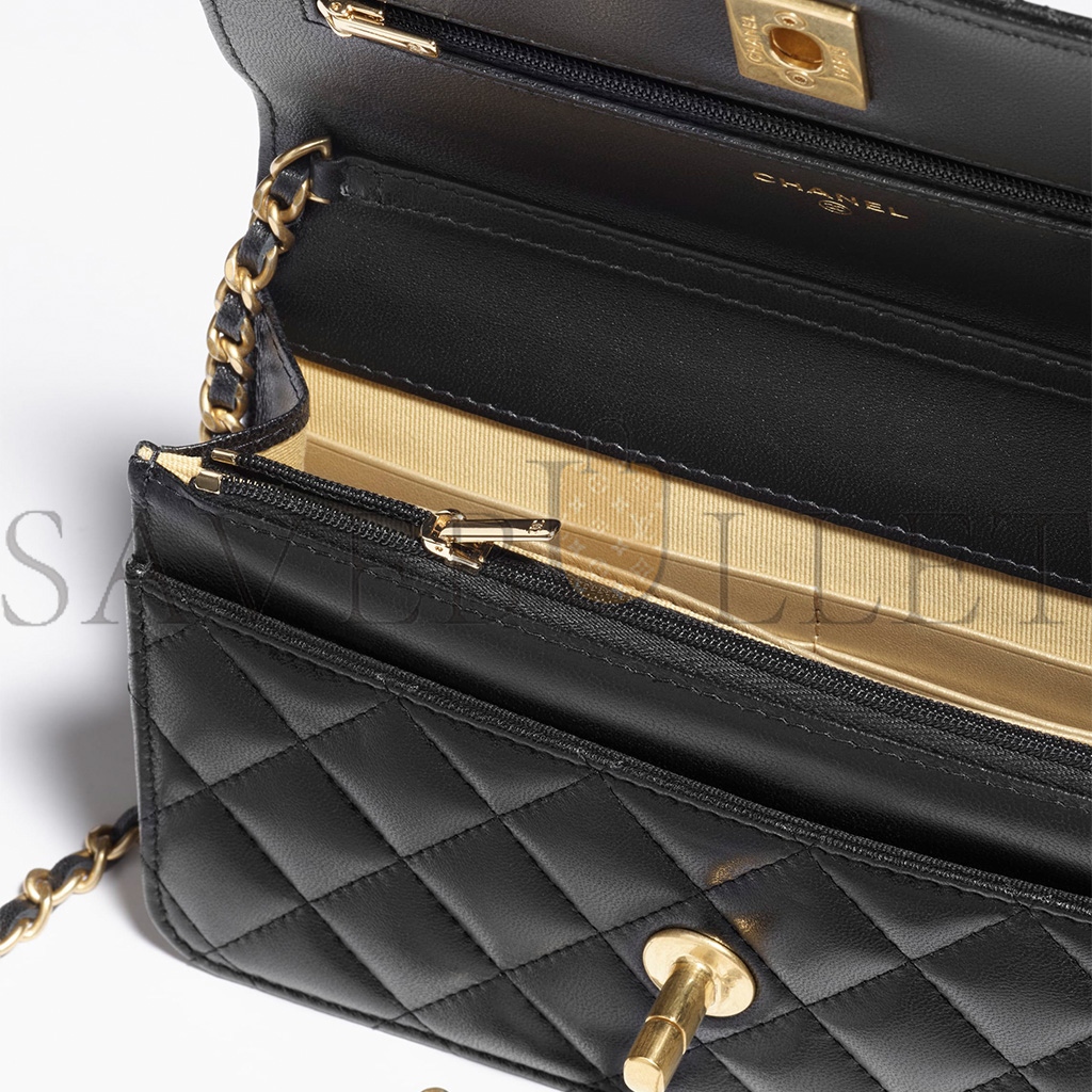 CHANEL ON-CHAIN WALLET SHINY LAMBSKIN, ENAMEL AND GOLD-TONE METAL BLACK AP3938 (19.5*12*5.5cm) CHANEL ON-CHAIN WALLET SHINY LAMBSKIN, ENAMEL AND GOLD-TONE METAL BLACK AP3938 (19.5*12*5.5cm)